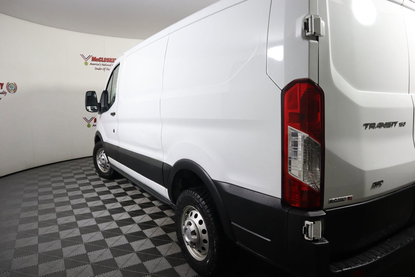 Used 2020 Ford Transit 150 Low Roof AWD image 20