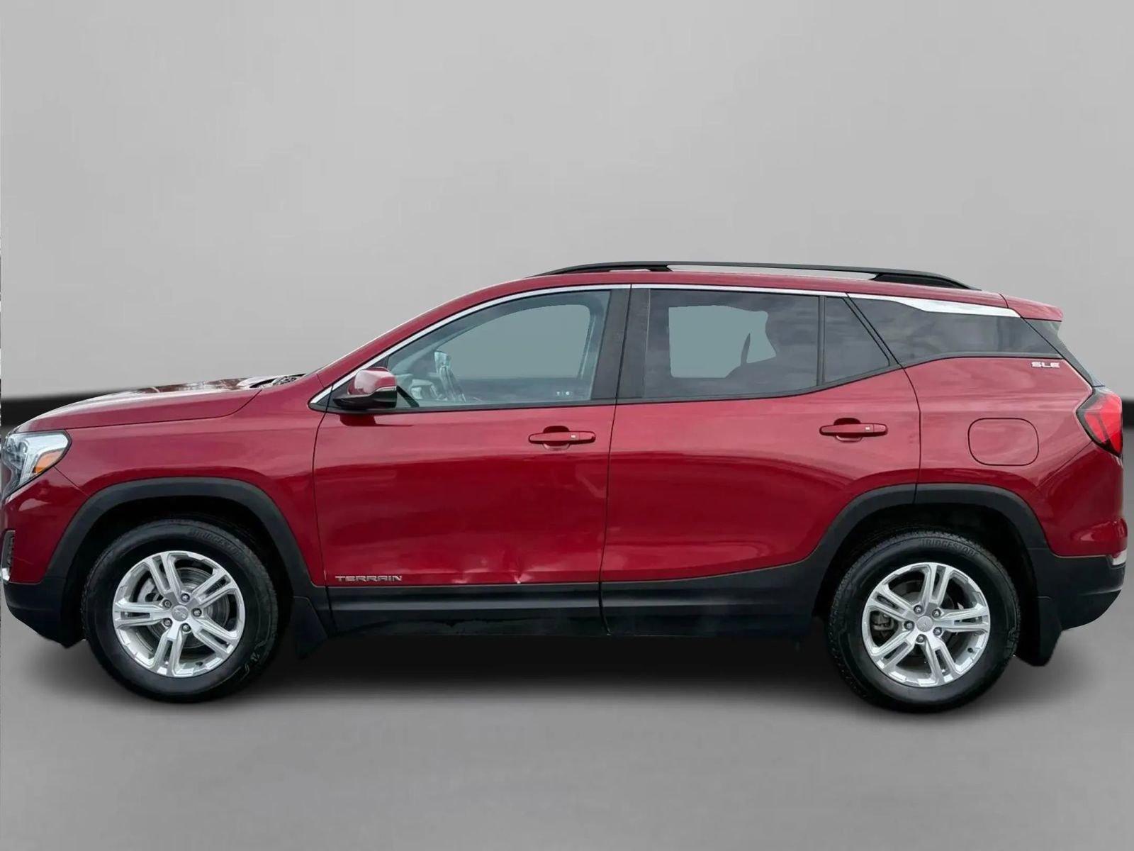 Used 2021 GMC Terrain SLE w/ Driver Convenience Package AWD/4WD image 4