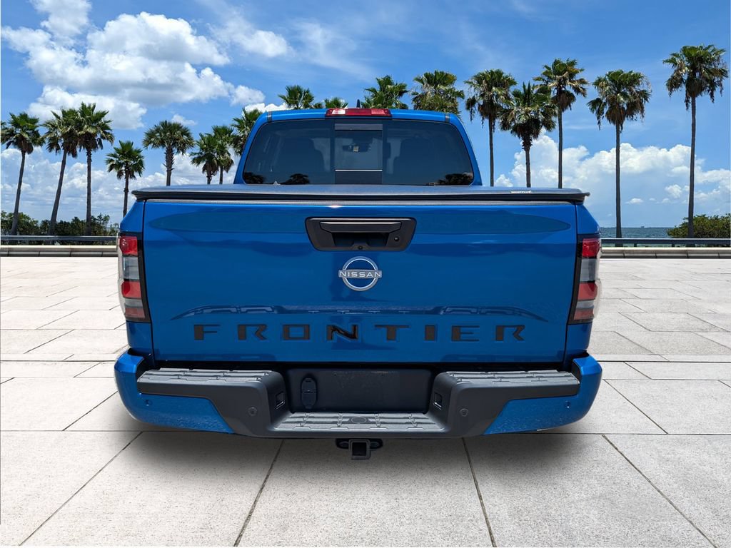 Used 2024 Nissan Frontier SL w/ Technology Package RWD image 6