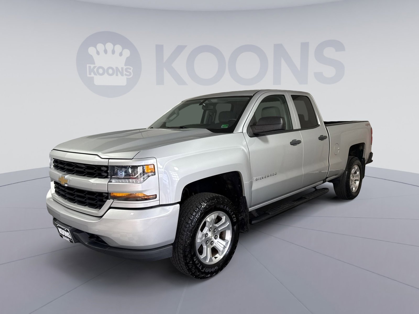 Used 2016 Chevrolet Silverado 1500 Custom w/ Custom Convenience Package image 1
