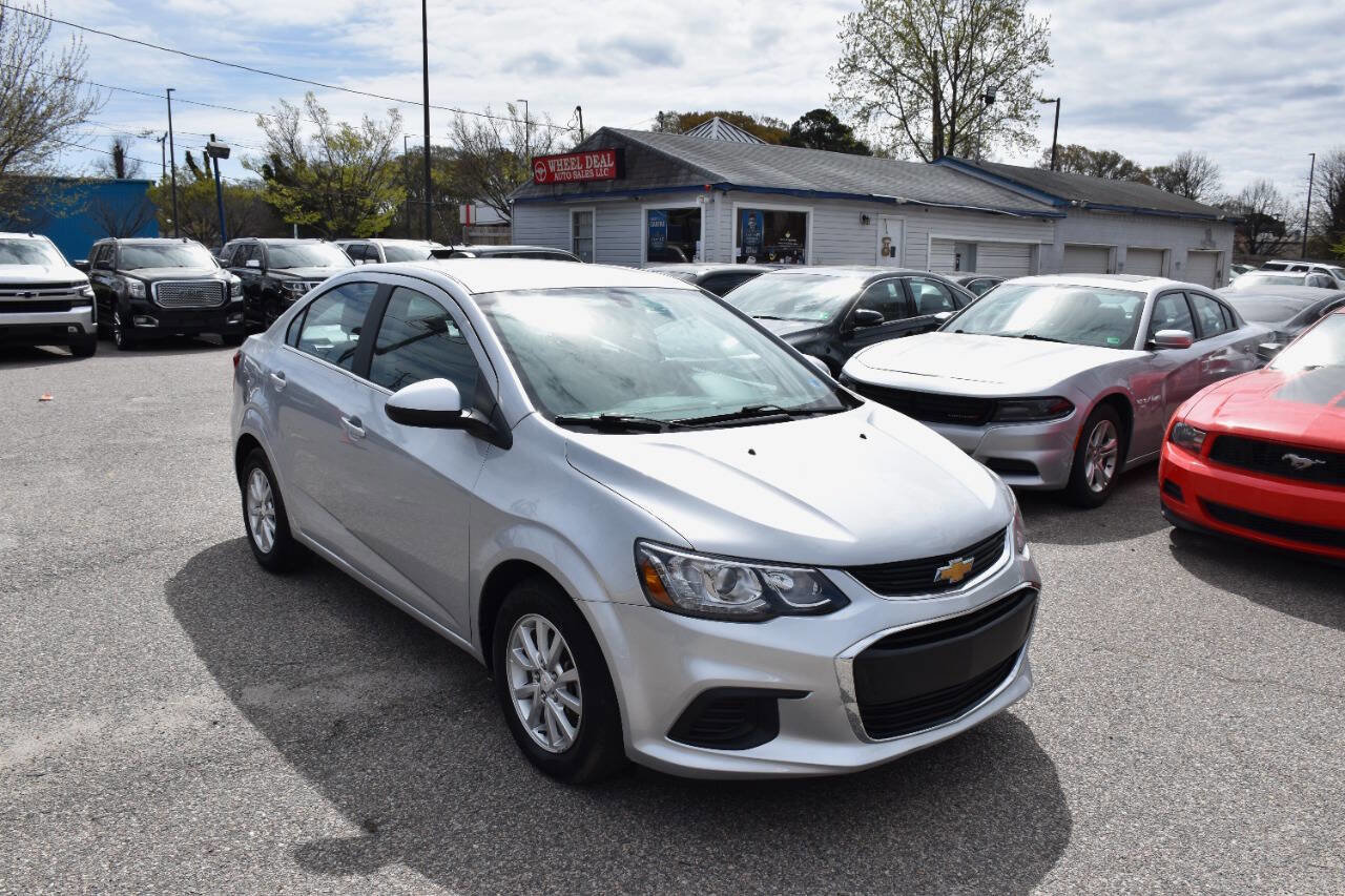 Used 2019 Chevrolet Sonic LT FWD image 4