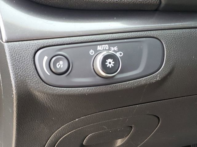 Used 2019 Buick Encore Preferred image 8