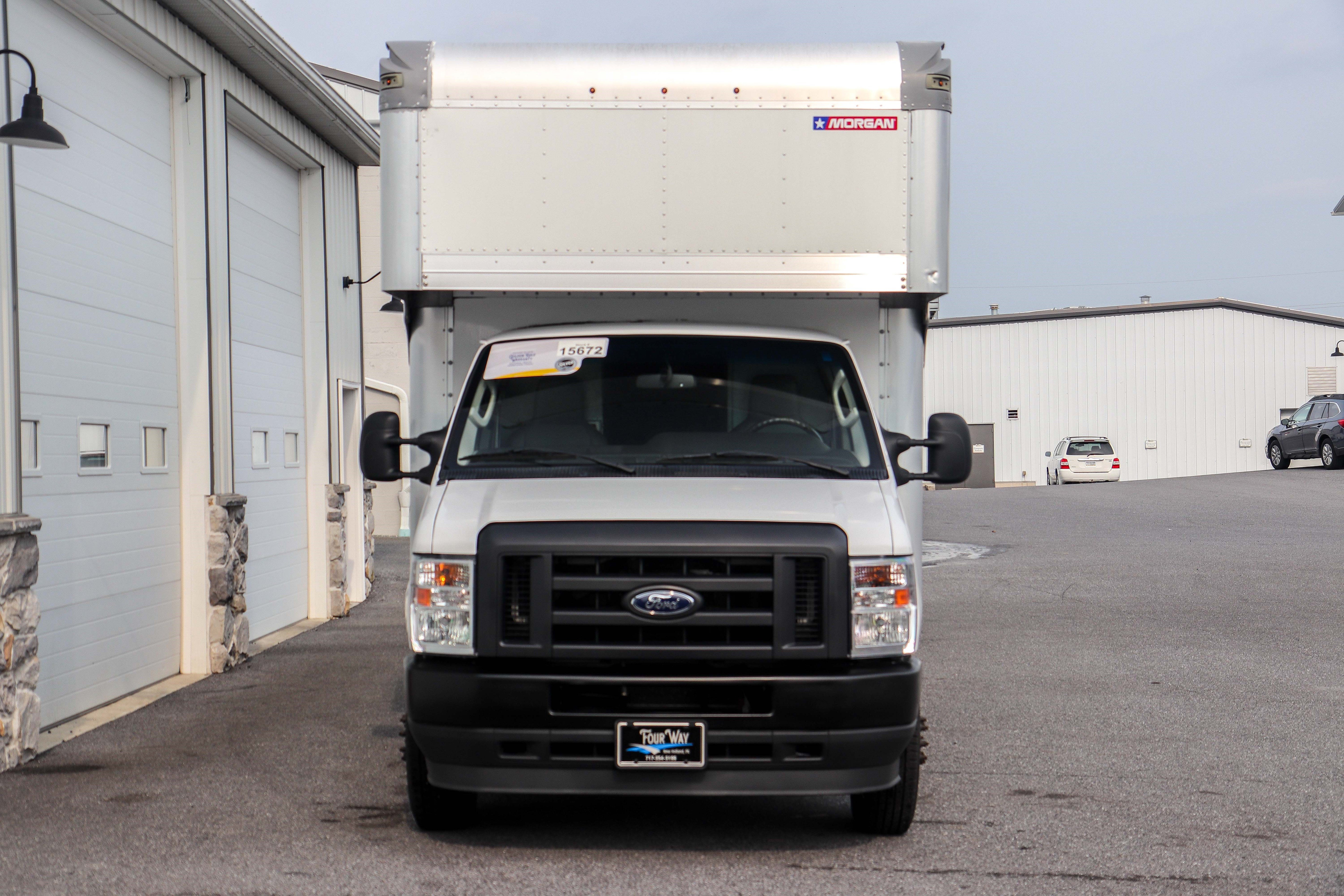 Used 2021 Ford E-450 and Econoline 450 Super Duty w/ Power Windows & Locks Group RWD image 8