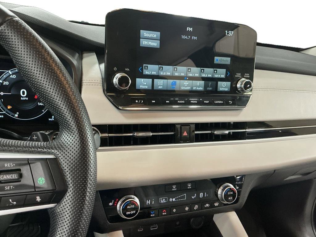 Used 2024 Mitsubishi Outlander SEL image 7