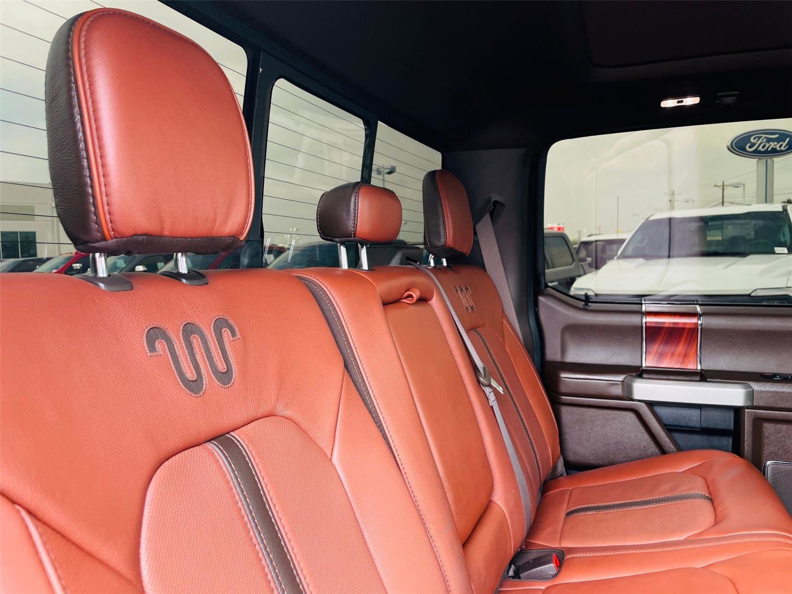 Certified 2022 Ford F350 King Ranch w/ King Ranch Ultimate Package AWD/4WD image 31