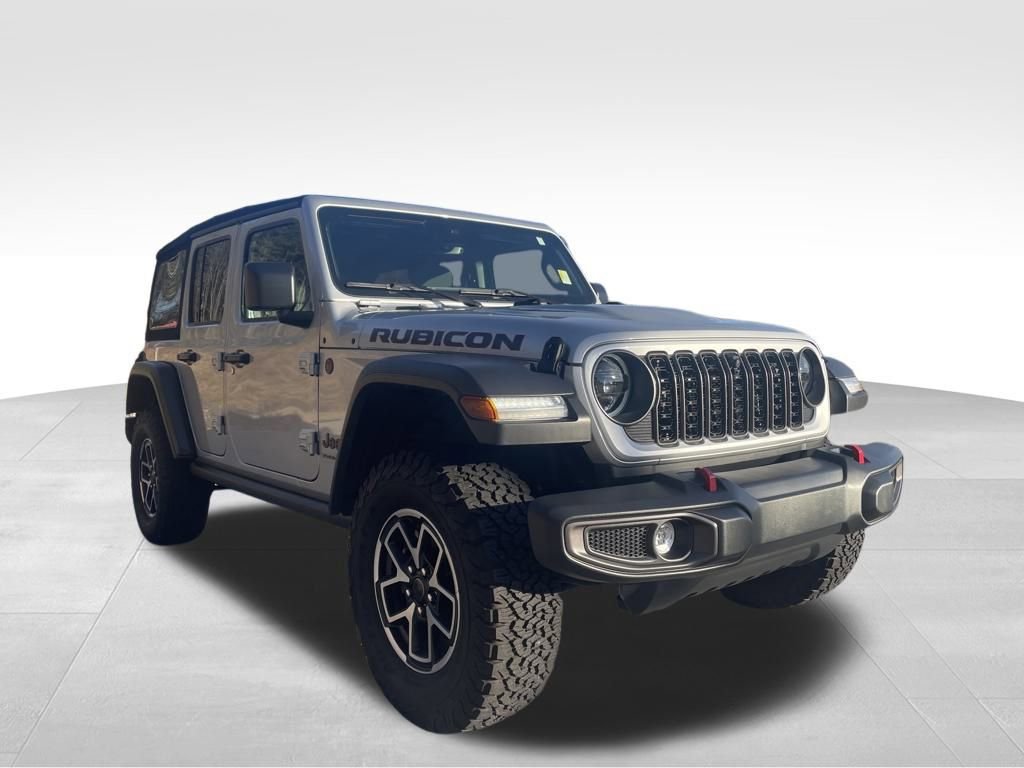Used 2024 Jeep Wrangler Unlimited Rubicon w/ Technology Group image 3