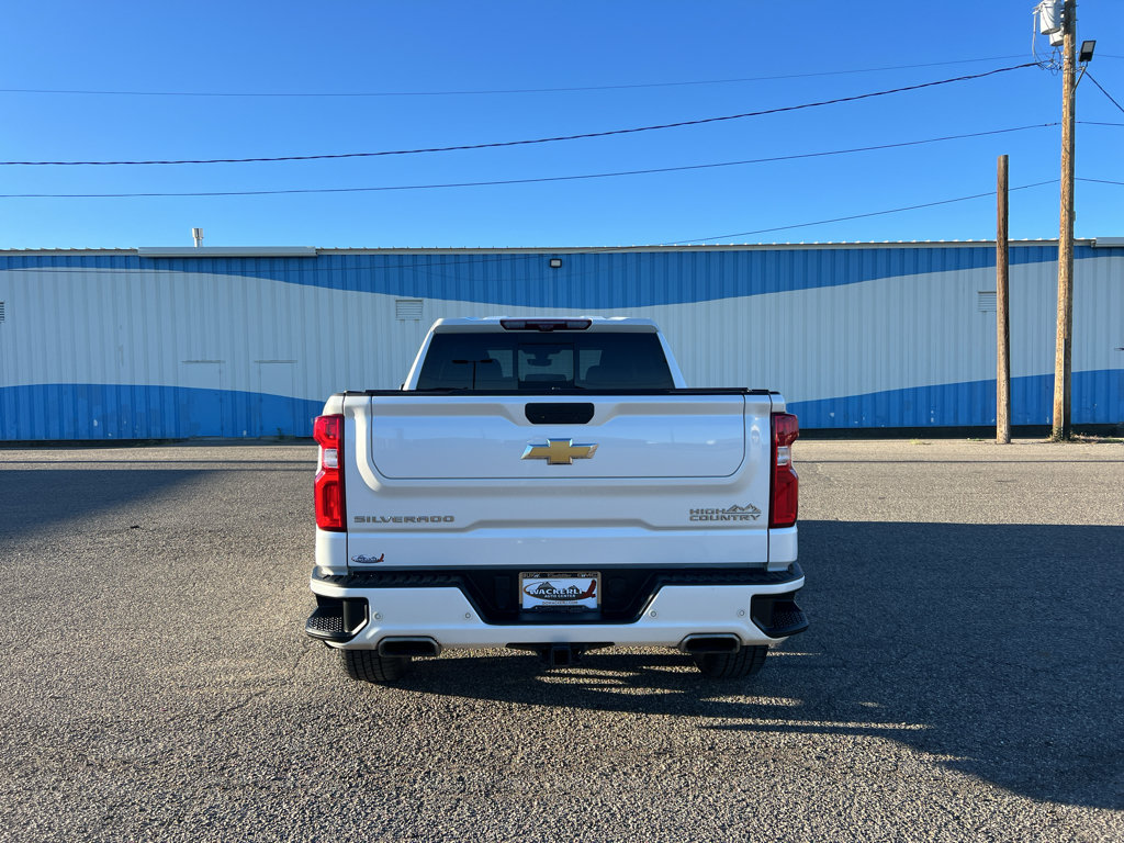 Used 2021 Chevrolet Silverado 1500 High Country w/ Technology Package AWD/4WD image 13