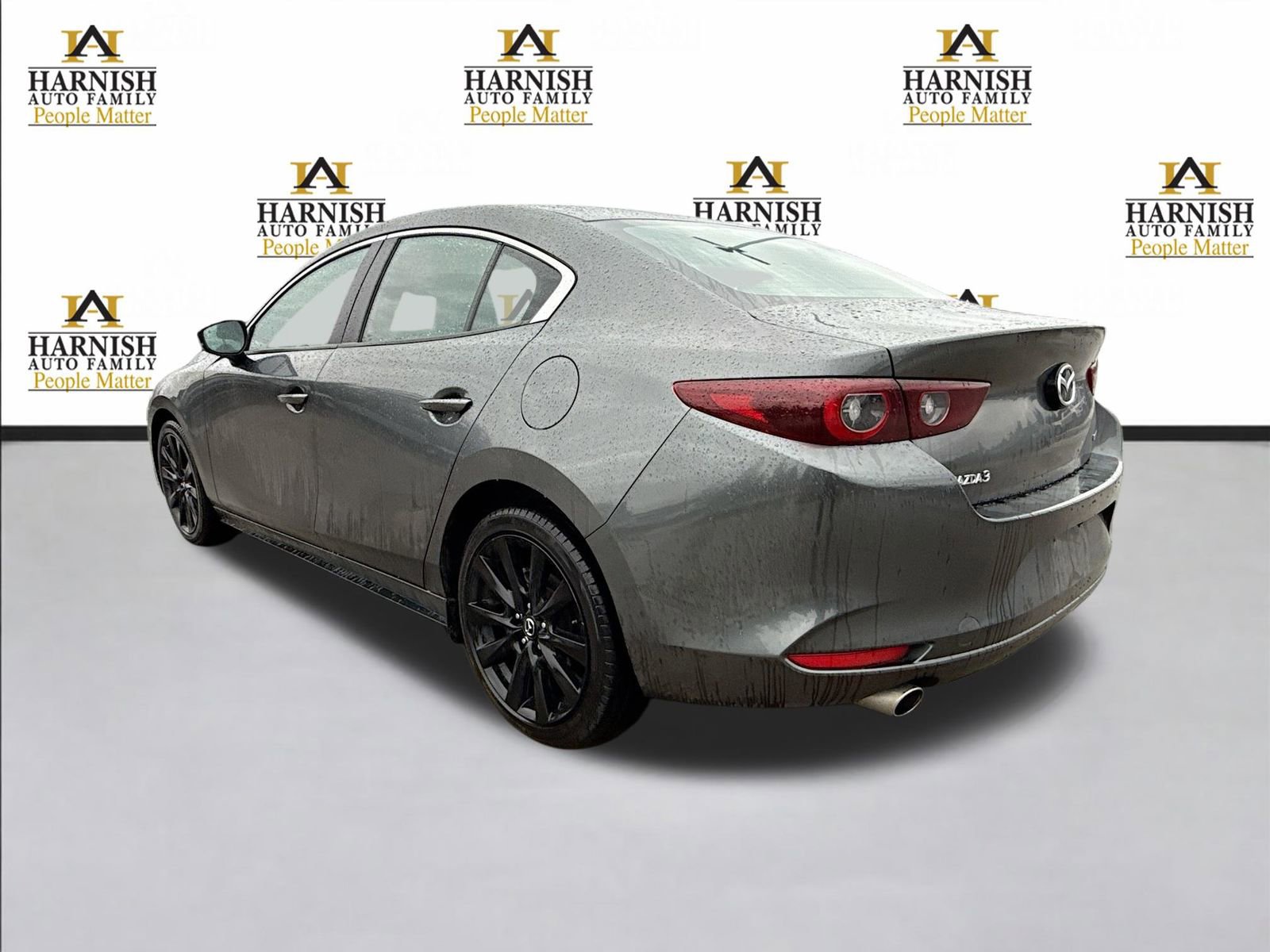 Used 2024 MAZDA MAZDA3 s video 3