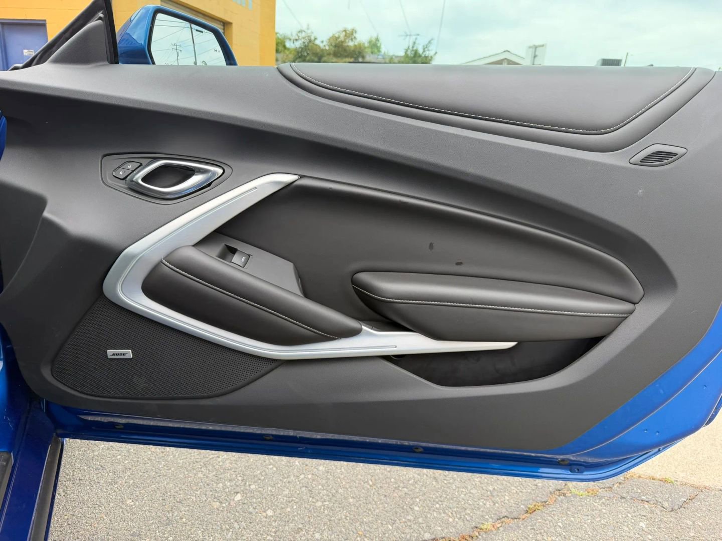 Used 2018 Chevrolet Camaro SS RWD image 15