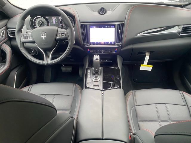 Used 2024 Maserati Levante GT Ultima image 44