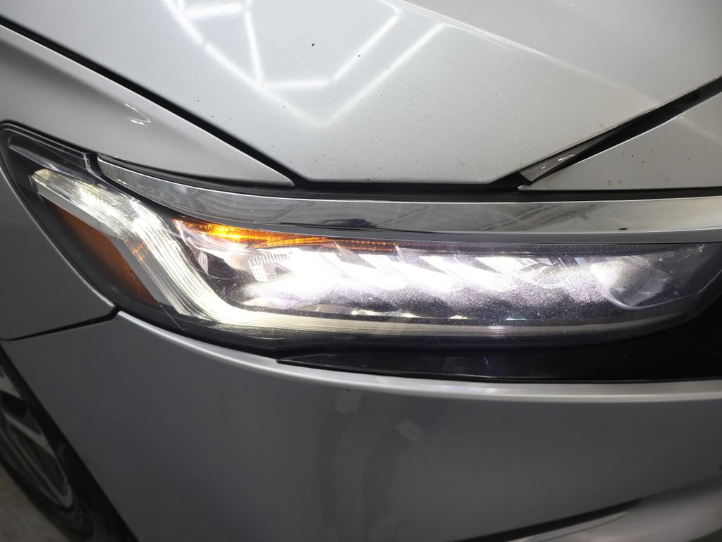 Used 2018 Honda Accord EX image 25