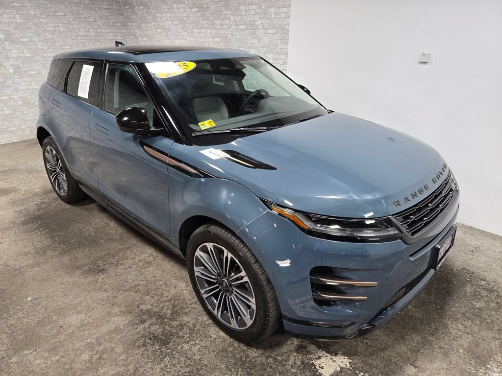 Used 2025 Land Rover Range Rover Evoque Dynamic SE AWD/4WD image 63