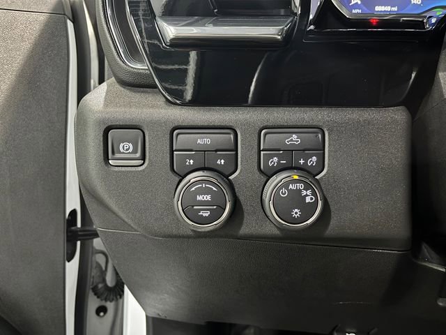 Used 2024 Chevrolet Silverado 1500 LT image 24