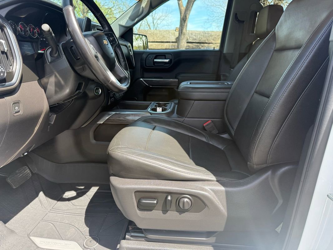 Used 2019 Chevrolet Silverado 1500 LTZ w/ LTZ Plus Package AWD/4WD image 17