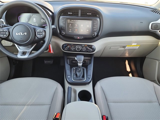 New 2025 Kia Soul LX w/ LX Technology Package image 18
