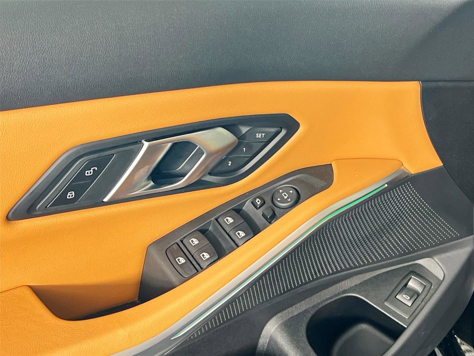 Certified 2024 BMW 330i xDrive Sedan w/ Convenience Package image 17