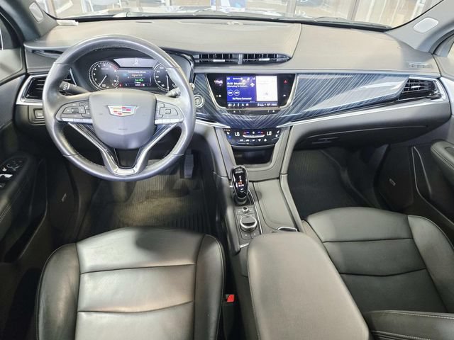 Used 2024 Cadillac XT6 Premium Luxury w/ LPO, Floor Liner Package AWD/4WD image 7