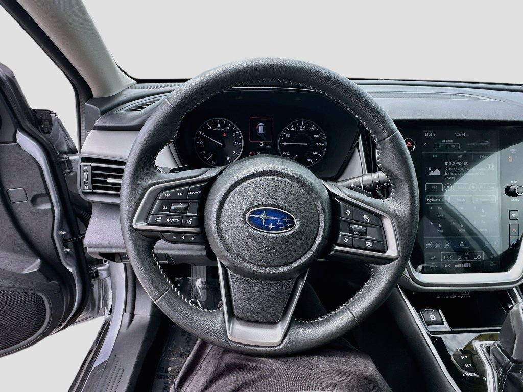 Certified 2025 Subaru Outback Premium AWD/4WD image 10