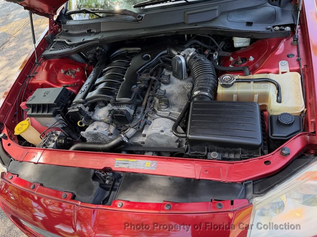 Used 2005 Dodge Magnum SE RWD image 78