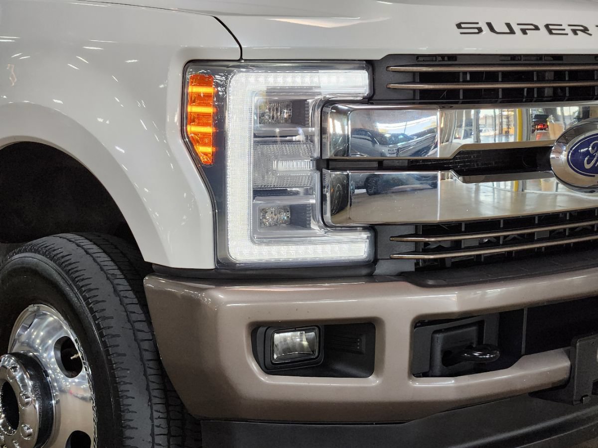 Used 2019 Ford F350 King Ranch w/ King Ranch Ultimate Package AWD/4WD image 13