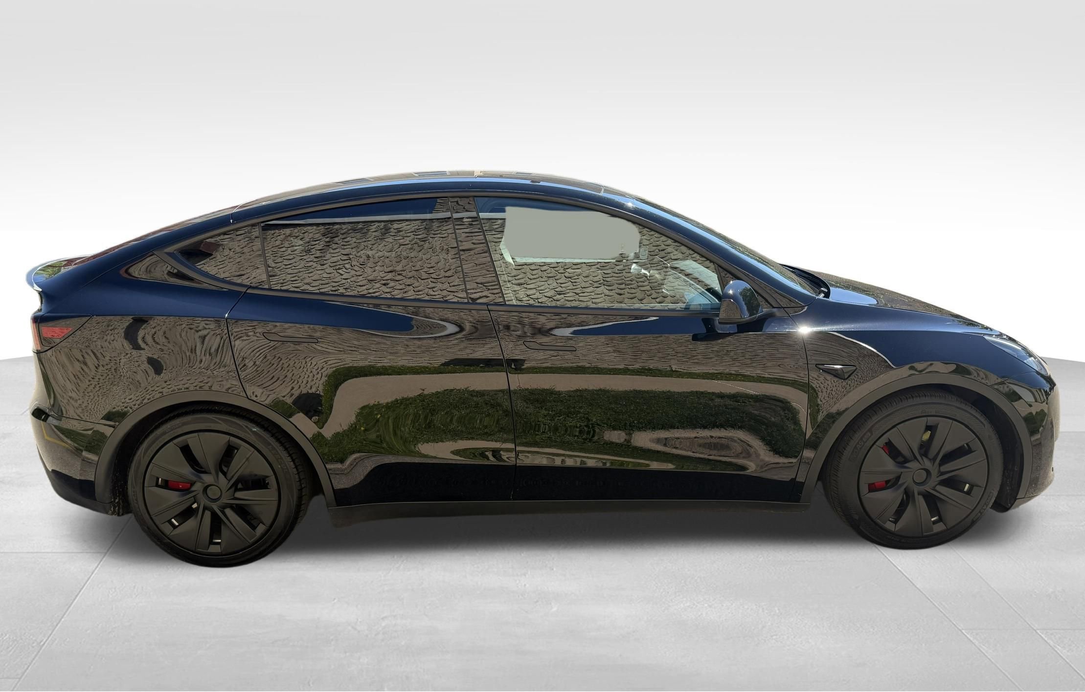 Used 2023 Tesla Model Y Performance AWD/4WD image 9