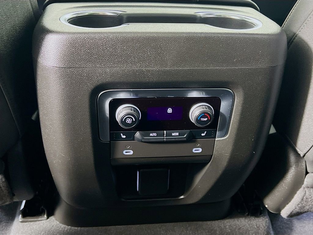 Certified 2024 Chevrolet Suburban Premier w/ Premium Package image 26