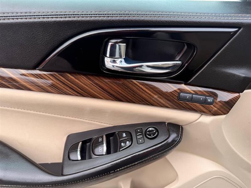 Used 2016 Nissan Maxima Platinum image 31