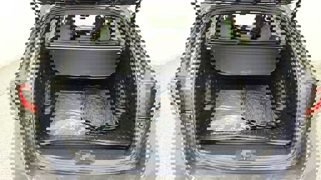 Used 2022 Subaru Outback Limited image 23