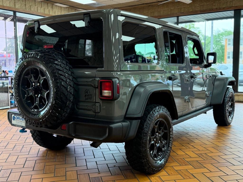 Used 2023 Jeep Wrangler Unlimited w/ Sun & Screen Package AWD/4WD image 8