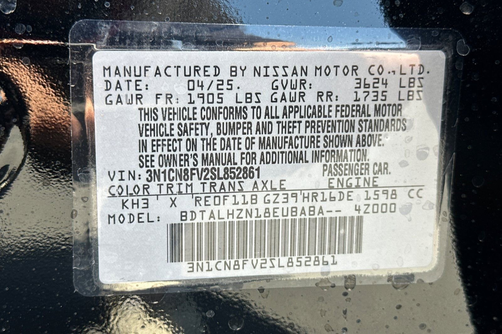 Used 2025 Nissan Versa SR w/ Trunk Package image 56