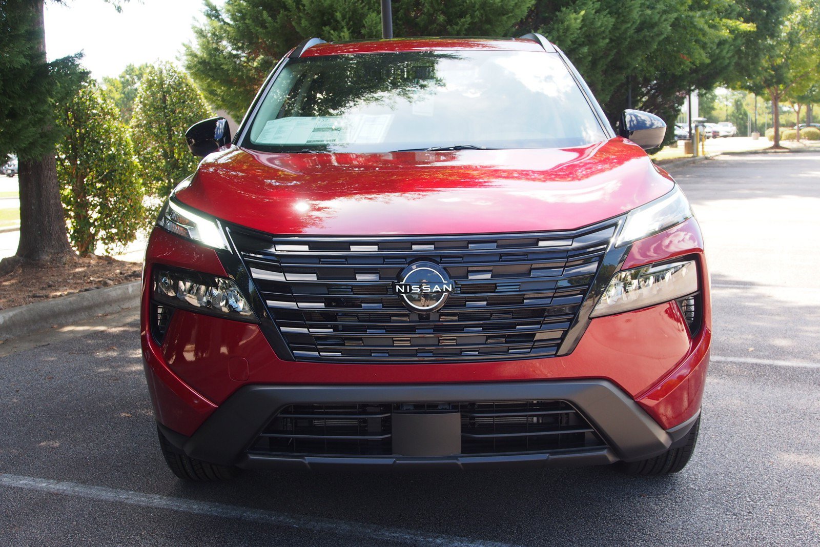 New 2026 Nissan Rogue Dark Armor FWD image 2