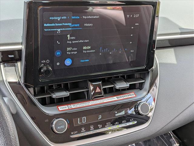 Used 2025 Toyota Corolla LE FWD image 15