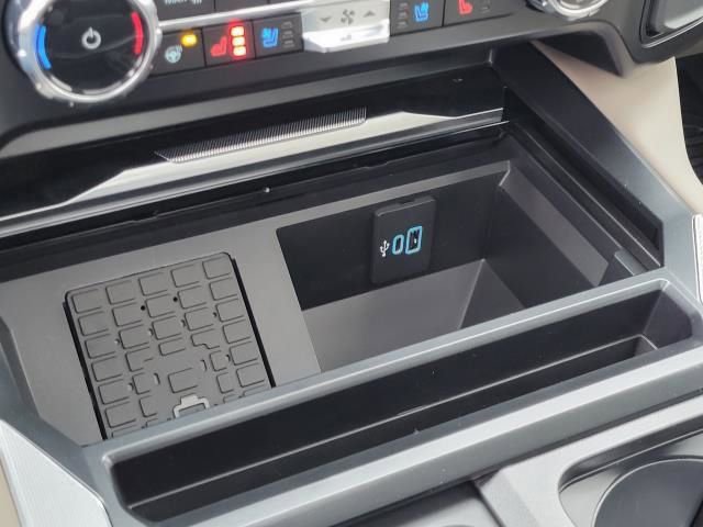 New 2026 Ford F350 Platinum w/ Platinum Plus Package image 40