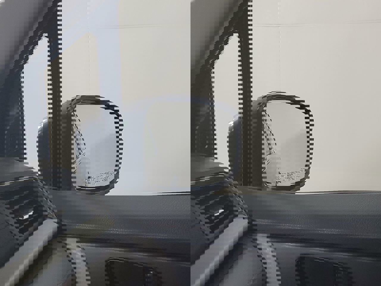 Used 2018 Honda Odyssey EX-L image 11