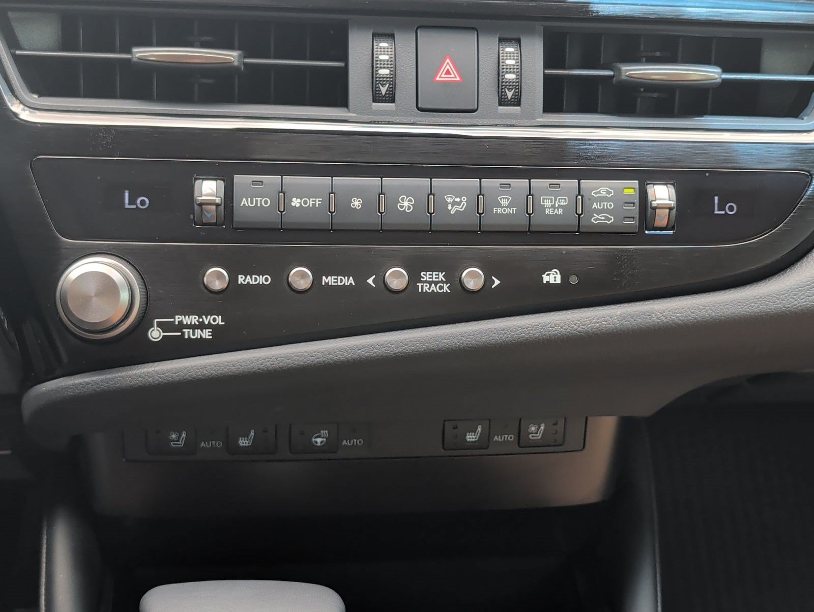Certified 2025 Lexus ES 350 w/ Premium Package FWD image 18
