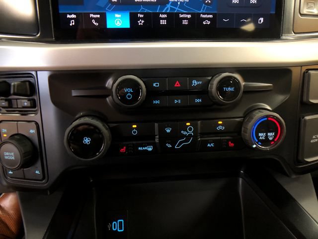 New 2026 Ford F250 XLT w/ XLT Premium Package AWD/4WD image 18