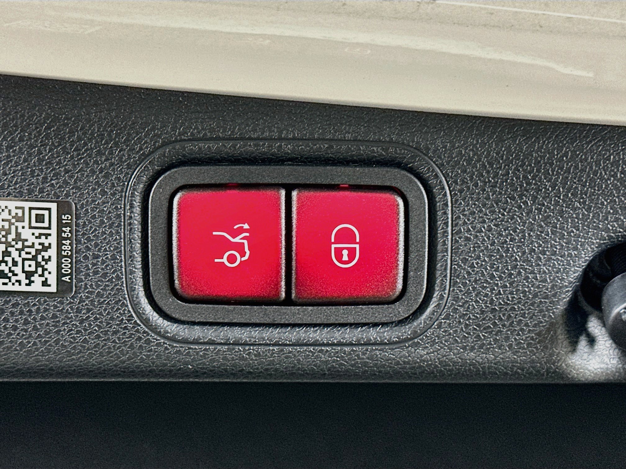 Certified 2023 Mercedes-Benz E 450 4MATIC Sedan image 33
