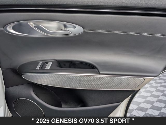 Used 2025 Genesis GV70 3.5T Sport AWD/4WD image 29