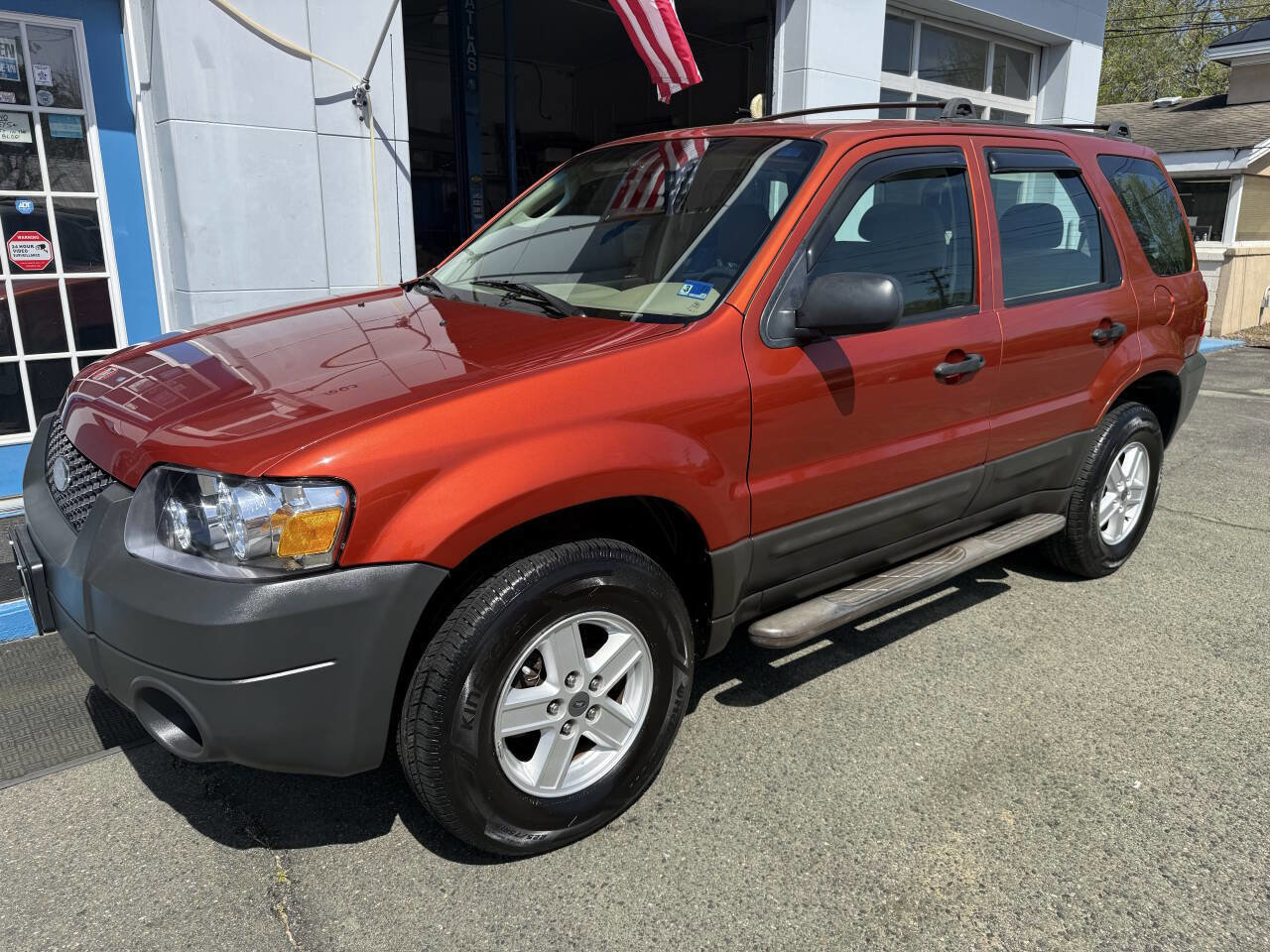 Used 2006 Ford Escape XLS image 3