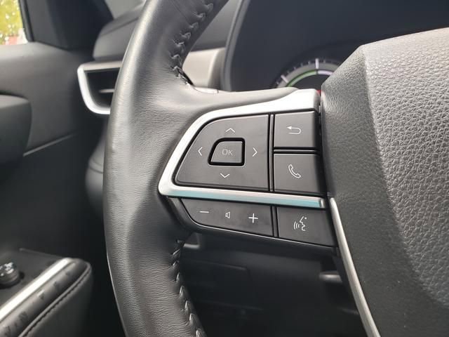 Used 2023 Toyota Highlander LE image 17