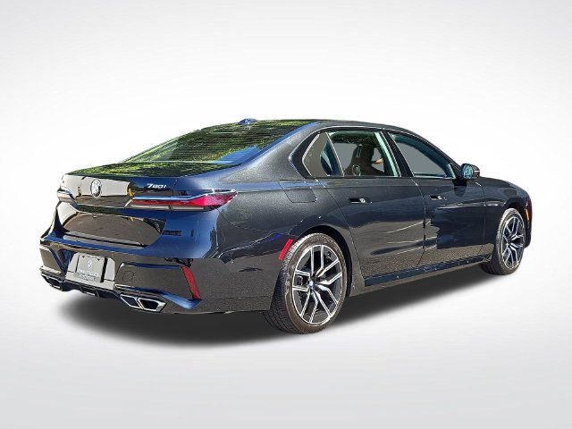 Certified 2026 BMW 760i xDrive AWD/4WD image 6
