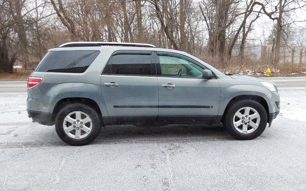 Used 2008 Saturn Outlook XE FWD image 4