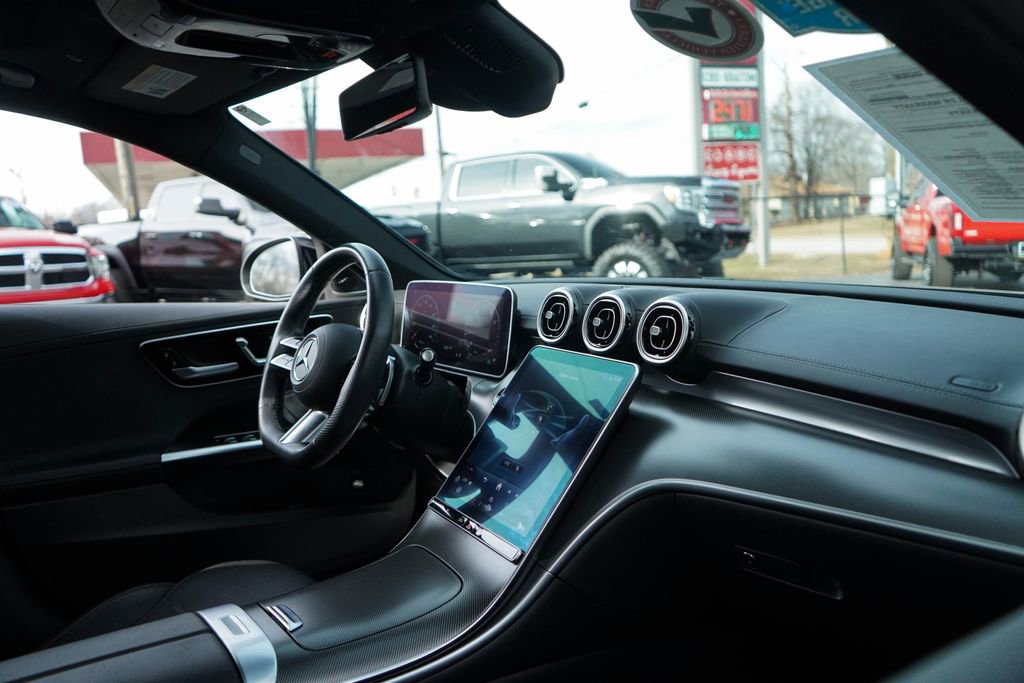 Used 2024 Mercedes-Benz C 300 Sedan image 33