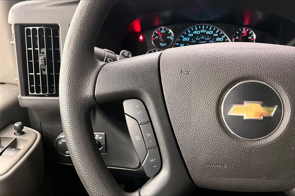 Used 2025 Chevrolet Express 2500 w/ Driver Convenience Package RWD image 17