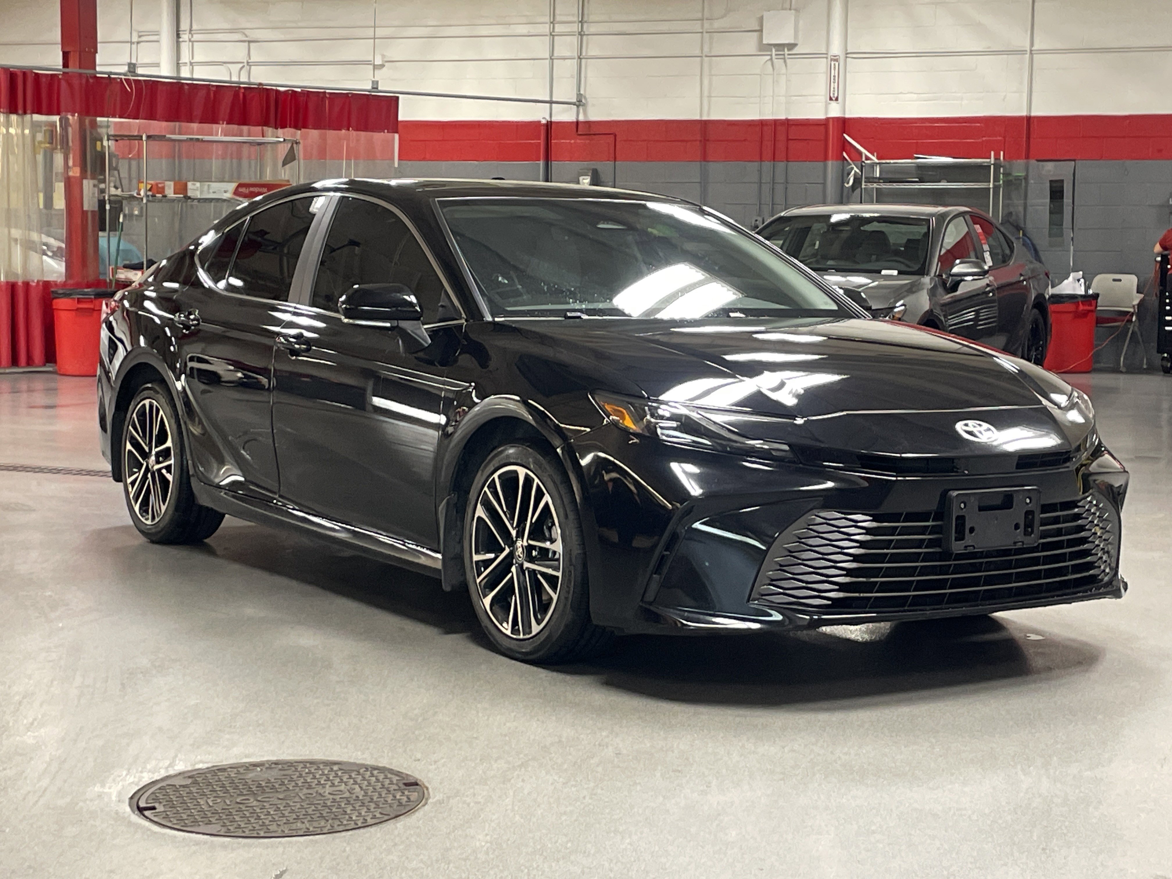 Certified 2025 Toyota Camry XLE FWD image 2