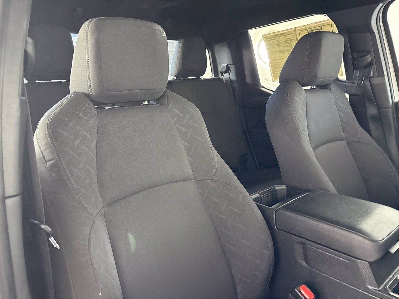 Used 2024 Toyota Tacoma SR5 AWD/4WD image 29