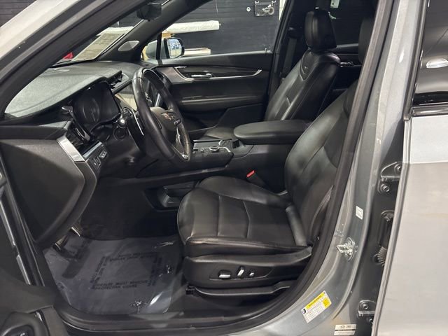 Used 2024 Cadillac XT6 Sport w/ Technology Package image 12