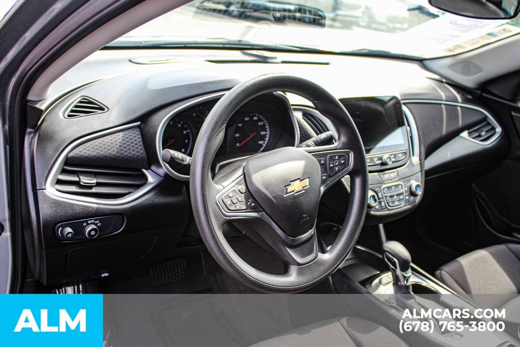 Used 2024 Chevrolet Malibu LT FWD image 21