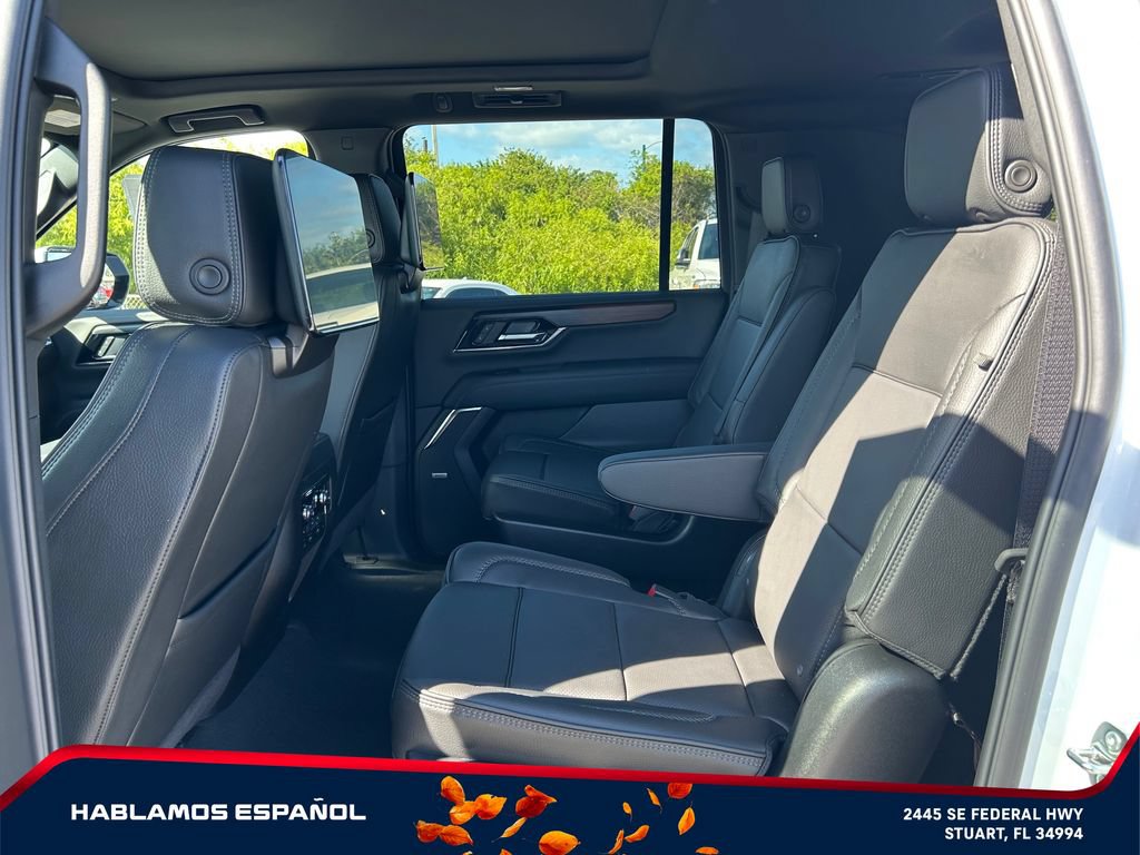 New 2026 GMC Yukon XL Denali w/ Denali Reserve Package AWD/4WD image 12