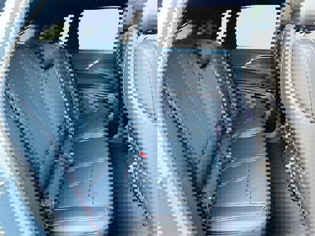 New 2026 Cadillac Lyriq Luxury image 27